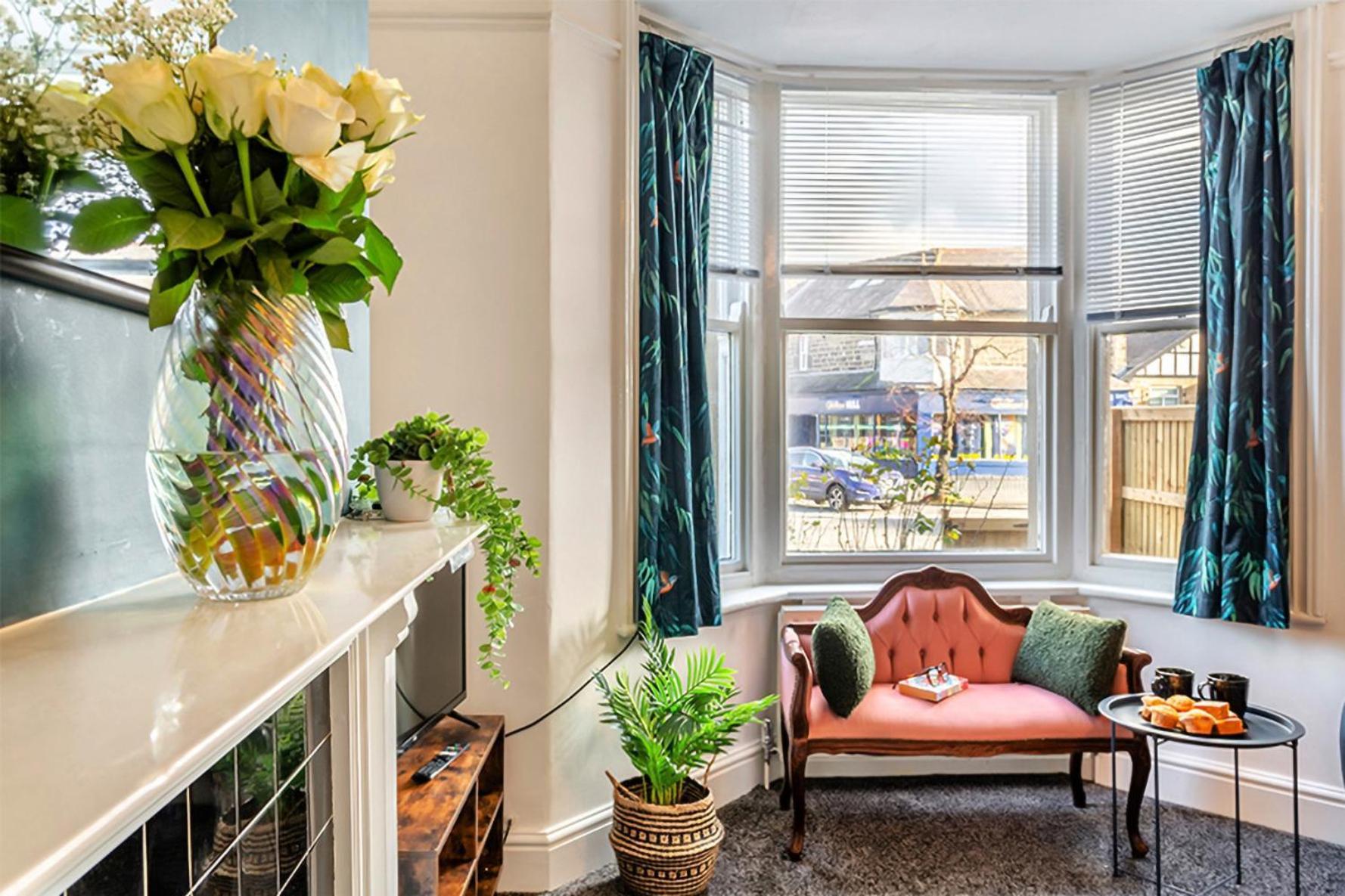 Апартаменты The Harrogate House - 4 Bed Townhouse Экстерьер фото